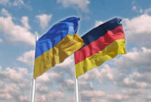 Німеччина зібрала майже €1 млрд на посилення ППО України, - Бербок