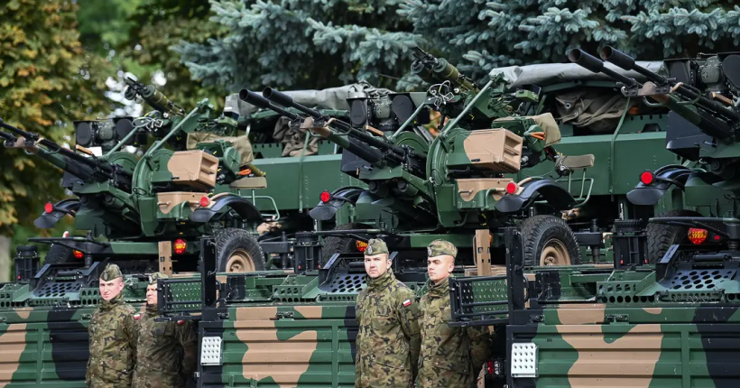 У Польщі роздумують щодо заклику України збивати російські ракети