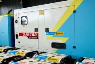 "Нафтогаз" та "Добробат" передали лікарням Харкова та області потужні генератори