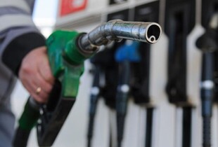 Чи буде дефіцит пального через відключення світла - відповідь експерта паливного ринку