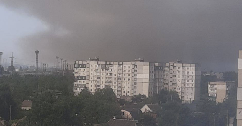 Кривий Ріг вранці накрила хмара густого чорного диму: що сталося