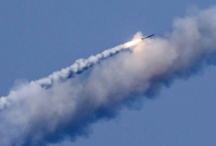 Росіяни вдарили ракетами по Дніпру: пошкоджено багатоповерхівку, є постраждалі