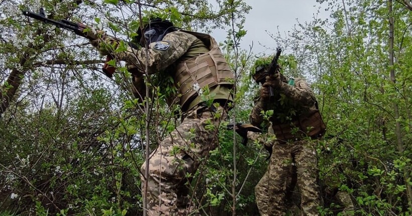 Українські військові стримують наступ ворога по всій лінії фронту: 78 бойових зіткнень за добу