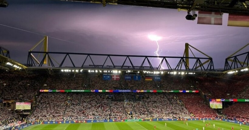 Дощ, град та блискавки: раптова негода зірвала матч Євро-2024 між Німеччиною та Данією