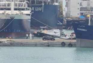 Іранський фрегат Sahand перекинувся під час ремонту: є постраждалі 