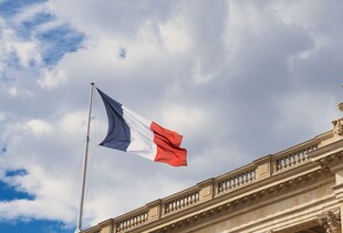 Парламентські вибори у Франції: відомі результати другого туру
