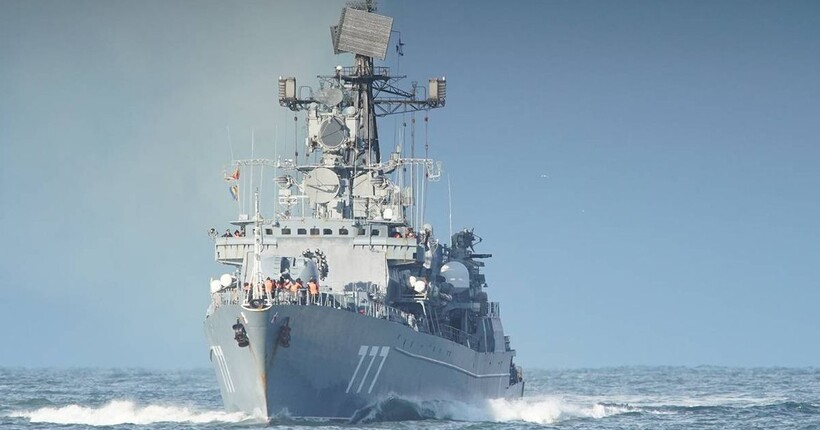 У ВМС повідомили, скільки кораблів рф тримає в Чорному та Азовському морях