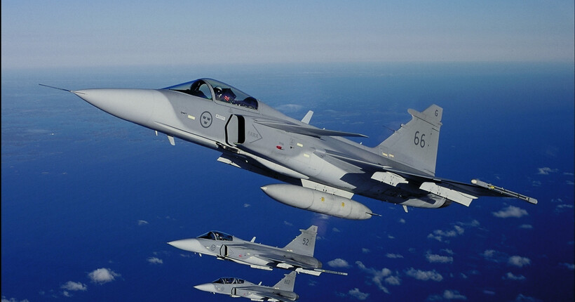 Україна та Швеція ведуть перемовини щодо передачі винищувачів Saab JAS-39 Gripen