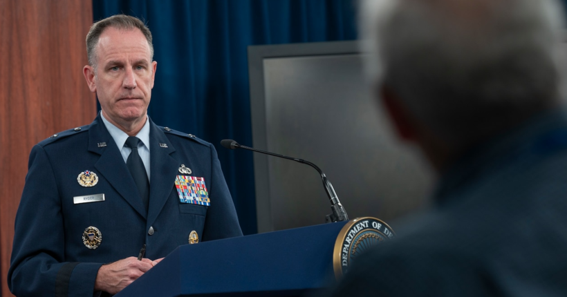 У Пентагоні пояснили, чому Україні не можна бити F-16 вглиб росії