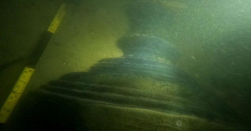 Скарб з глибин Темзи: бронзова гармата знайдена через 359 років після затоплення військового корабля (відео)