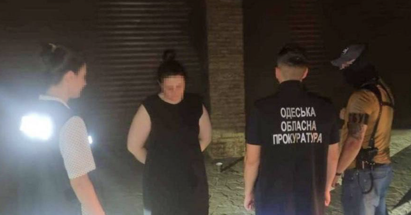 В Одесі посадовицю Антимонопольного комітету викрили на хабарі у $10 тисяч