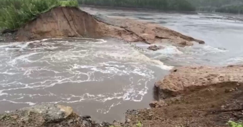 Повінь у Челябінській області: велика вода наближається до обласного центру (відео)