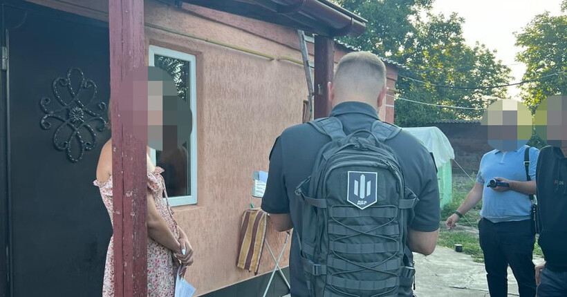 На Дніпропетровщині ДБР викрило організаторів борделю, серед яких були посадовці