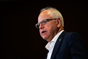 Затятий анитрампіст та прихильник України Тім Уолз: що відомо про обраного Гарріс віцепрезидента