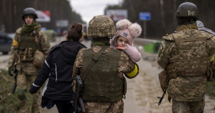 На Донеччині евакуюють дітей з 28 населених пунктів