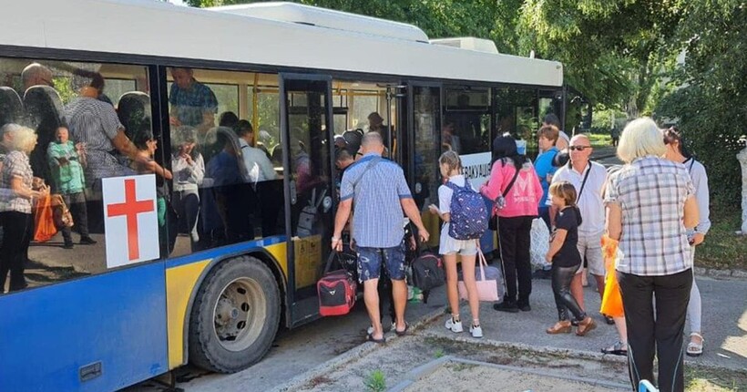 На Херсонщині 50 населених пунктів підпадають під обов'язкову евакуацію, але люди їдуть неохоче, - Толоконніков