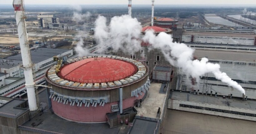 Пожежа на ЗАЕС припинилася, – в ОВА розповіли, що з рівнем радіації