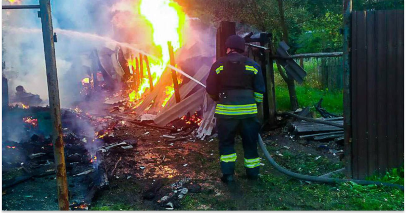 Росіяни вдарили по житловому сектору на Сумщині: є жертви