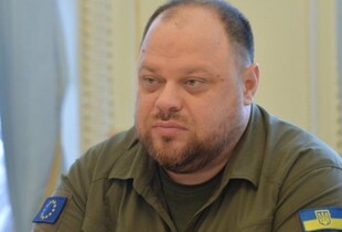 До Ради надійшли заяви про відставку одразу від трьох міністрів та голови ФДМ, - Стефанчук