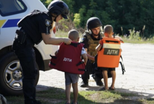 На Донеччині розширили зону примусової евакуації дітей