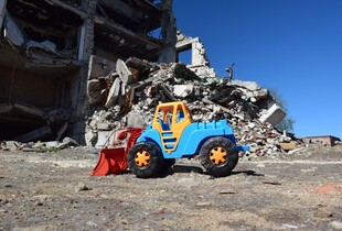 Діти війни та постраждалі від російської агресії: чим відрізняються статуси та які виплати призначаються