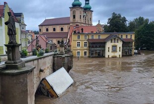 Уряд Польщі виділив 1 мільярд злотих для допомоги постраждалим від повеней