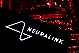 Маск представив новий чип Neuralink, який “відновлює зір” навіть тим, хто втратив обидва ока