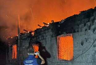 Окупанти вночі атакували Харків: пошкоджено житлові будинки, школу та дитячий садок