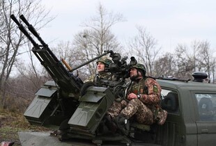 В районах Вовчанська та Липців ворог веде стримувальну операцію, - 