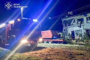 Внаслідок дронової атаки на Львівщині виникла пожежа