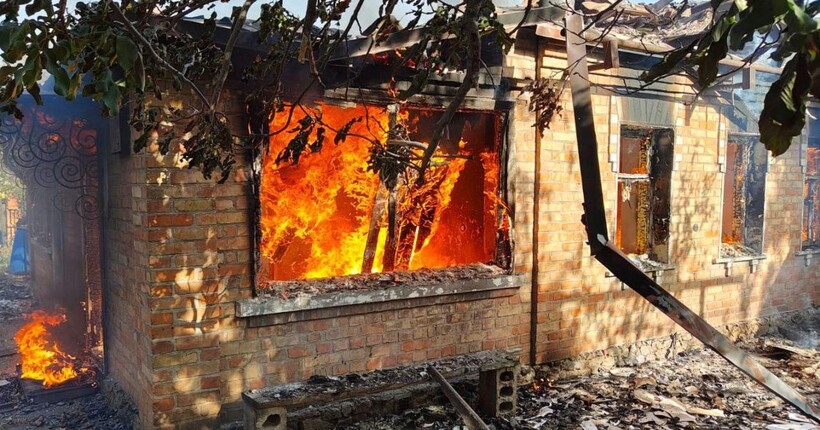 Окупанти атакували два райони Дніпропетровщини: є постраждалі