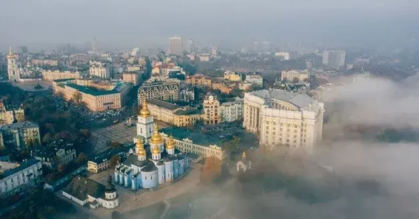 У Києві майже у всіх районах погіршився стан повітря, крім Голосіївського, – КМВА