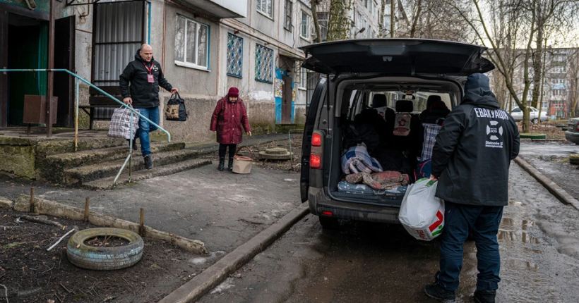 Рятувальники групи 