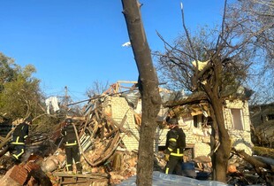 Окупанти завдали масованого авіаудару по Куп'янську: є загиблий та постраждалі