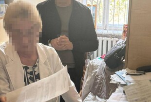 Викрито ще одну лікарку у Львові: брала $3000 за групу інвалідності