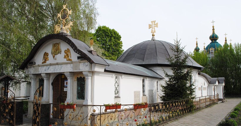 Храм біля Десятинної церкви в Києві має бути демонтовано, - міністр культури
