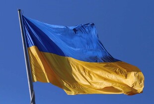 У Рівному чоловік вчинив наругу над прапором та включав гімн СРСР: його затримали