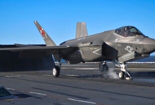 США перекинули свої стелс-винищувачі F-35C до кордону Китаю
