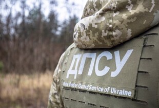 Ледь не загинули у крижаній Тисі: ДПСУ врятували трьох чоловіків