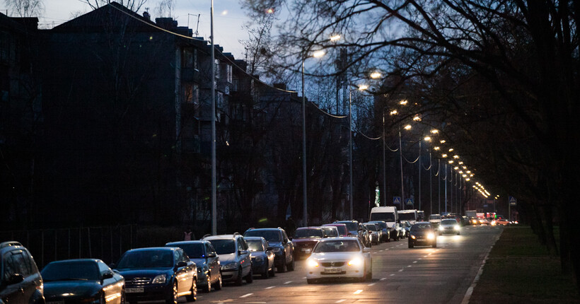 Не через відключення світла: у Києві можуть не працювати вуличні ліхтарі