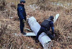 У Києві піротехніки ДСНС знайшли уламки російської ракети Х-55