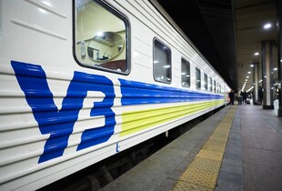 В Укрзалізниці відреагували на скандал навколо падіння полиці у потягу на Варшаву