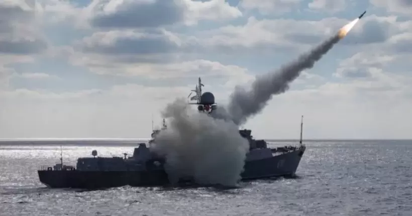 РФ вивела в Чорне море ще два ракетоносії: який загальний залп 