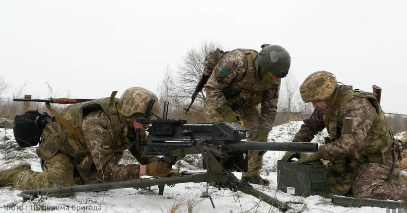 Генштаб про ситуацію на фронті: від початку доби вже понад 200 боїв