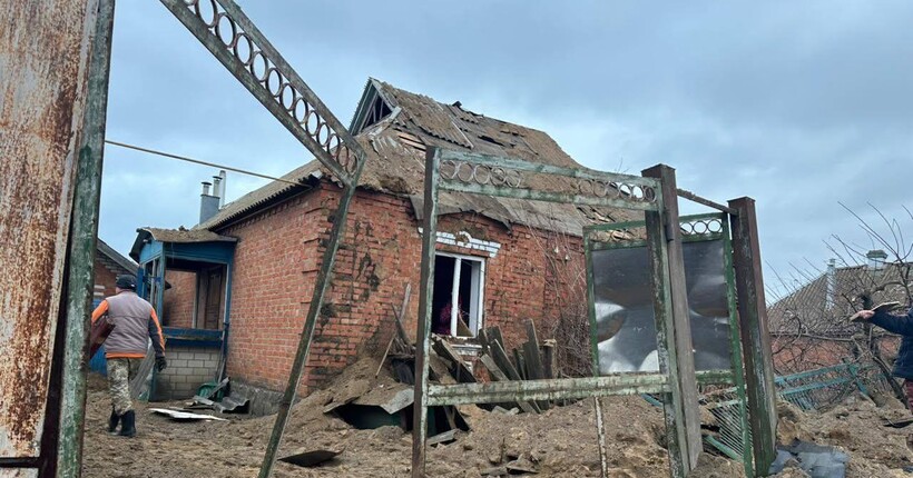 Поліція задокументувала наслідки ворожого обстрілу на Харківщині: є загиблий та поранені