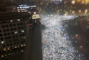 Десятки тисяч сербів доєдналися до студентських протестів у Белграді (відео)