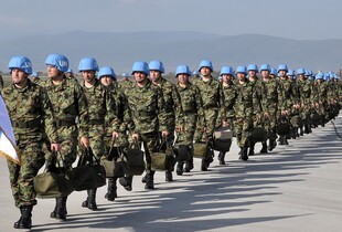 Зеленський назвав необхідну кількість миротворців для безпеки України