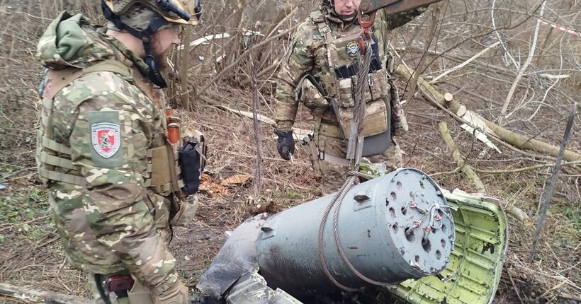 Вибухотехніки знешкодили нерозірвану ракету Х-59 на Сумщині