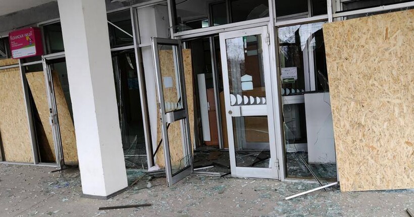 Окупанти обстріляли дитячу лікарню у Херсоні