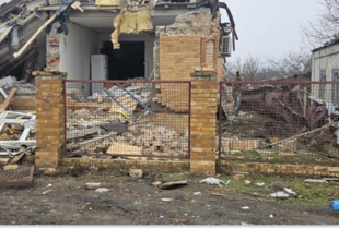 Масовані обстріли на Донеччині: двоє дітей поранені, є загиблі